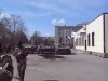 Военная техника с российскими флагами в Славянске 