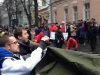 митингующие ставят палатки в центре Киева