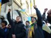 Более 200 активистов с Евромайдана пикетируют столичное ГАИ