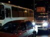 На проспекте Победы активисты Автомайдана заблокировали автобусы с "Беркутом"