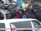Видео потасовки на Майдане между активистами и водителем BMW