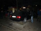 В Тернополе нетрезвый водитель Audi сбил на остановке трех человек