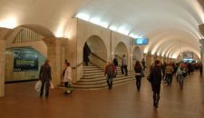 Киевская станция метро "Крещатик" закрыта на вход
