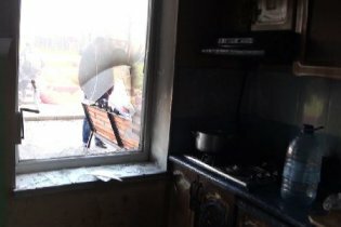 [фото] В Торезе Донецкой области неизвестные разгромили редакцию местной газеты