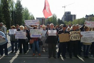 [фото] В Николаеве Евромайдан и Антимайдан намерены на майские праздники защищать город друг от друга