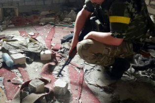 [фото] В Славянске бойцы батальона "Киев-1" обнаружили штаб боевиков