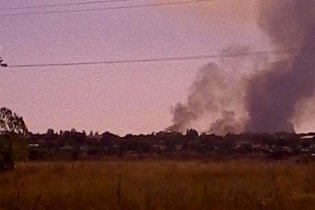 [фото] Боевики обстреливают Новоазовск из минометов и "Градов", - Ляшко