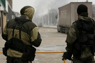 [фото] В Грозном в нескольких районах идут боевые столкновения