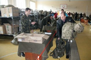 [фото] Как одевают и во что обувают украинских мобилизованных бойцов