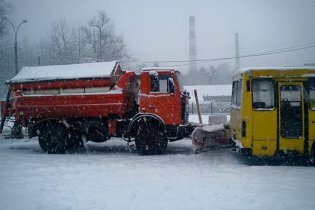 [фото] В Киеве из-за снегопада пробки достигли 10 баллов