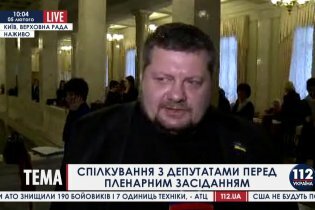 [фото] Спілкування з Ігорем Мосійчуком перед пленарним засіданням у Раді 5 лютого