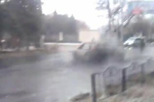 [фото] В Донецке снаряд попал в троллейбус, погибли 7 человек, - сайт горсовета