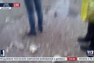 [фото] В Донецке в результате попадания снаряда в троллейбус погибли 7 человек, - сайт горсовета