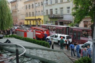 [фото] В центре Львова горело кафе, пожар ликвидирован, - ГосЧС