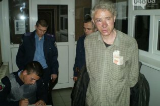 [фото] В Котовске Одесской области неизвестные избили журналиста и сожгли его квартиру