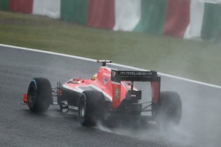 [фото] Формула-1: Люис Хэмилтон выиграл "Гран-при Японии"