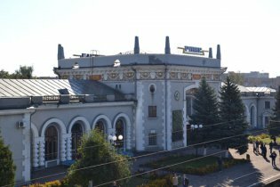 [фото] На Львовской железной дороге были "заминированы" 3 здания вокзалов
