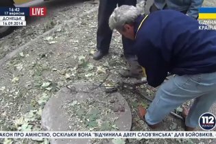 [фото] Коммунальщики Донецка ликвидируют последствия обстрелов города
