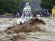Число погибших в результате наводнения на востоке Индии выросло до 35 человек