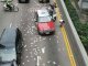 На улицы Гонконга из инкассаторского грузовика высыпалось почти 2 млн долл. США