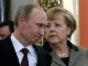 Путин выразил Меркель обеспокоенность ростом числа беженцев из Украины на территории России