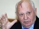 Горбачев предлагает России и Западу провести саммиты по "разморозке" отношений