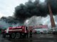 Число жертв пожара в ТЦ в Казани возросло до 16 человек